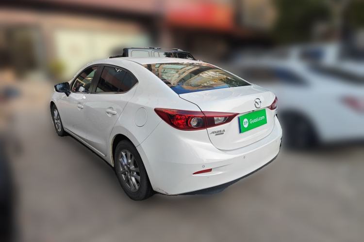 Used Mazda Mazda 3 Axela 2014 Sedan 1.5L Automatic Luxury Model
