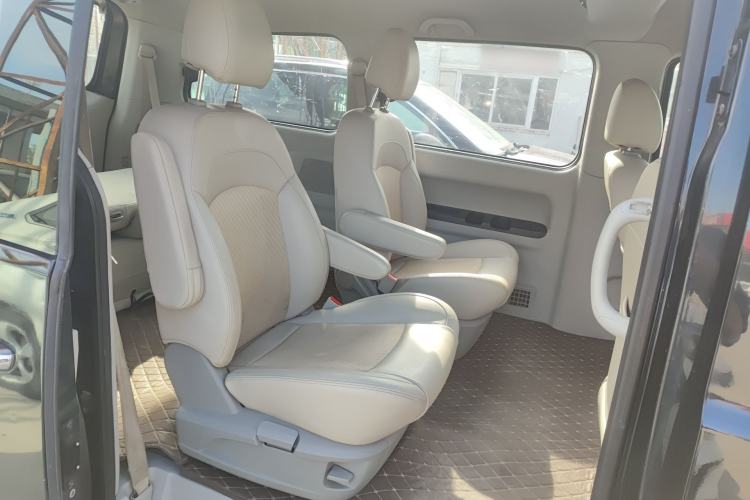 Used JAC Refine M4 2020 2.0 CTI Diesel Manual JingShang Version China VI Standard Left Rear Seat