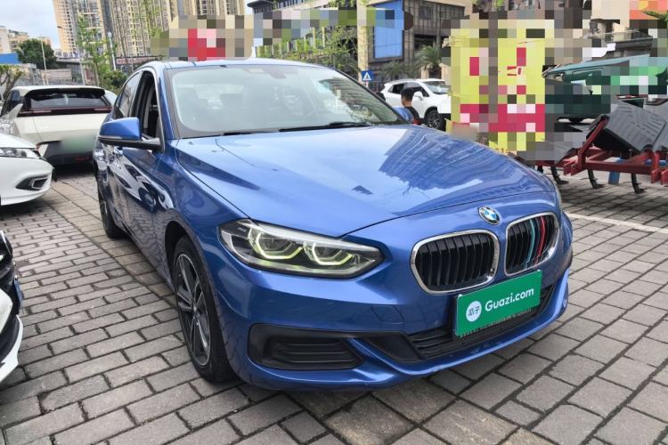 Used BMW 1 Series 2020 120i Fashion Model Front Right 45 Deg