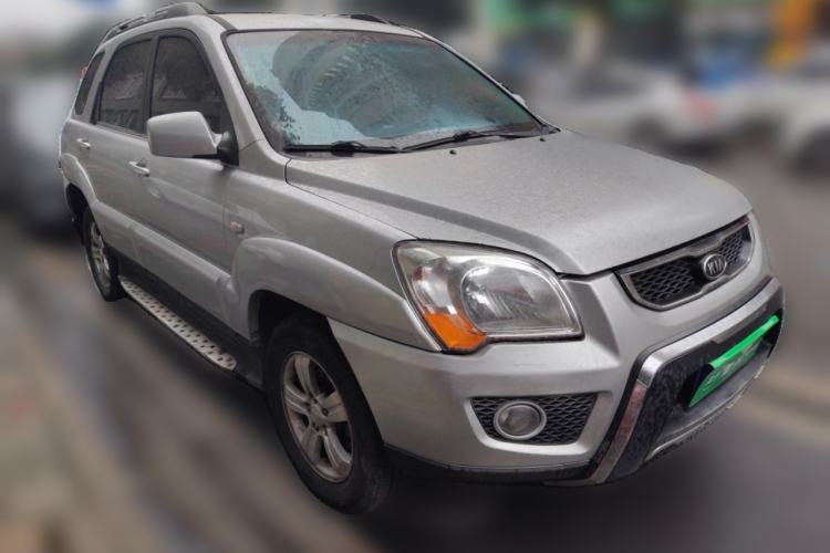 Used Kia Sportage 2012 2.0L Automatic Two-Wheel Drive GL Trim Front Right 45 Deg