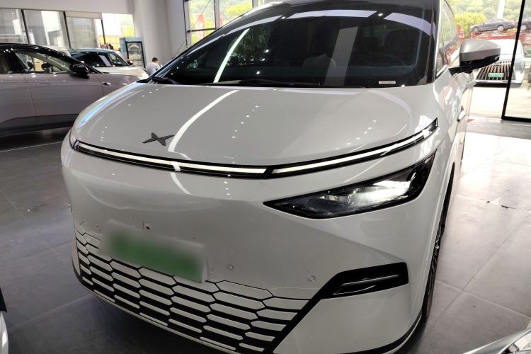 Used XPeng X9 2025 740 Ultra-Long Range Max