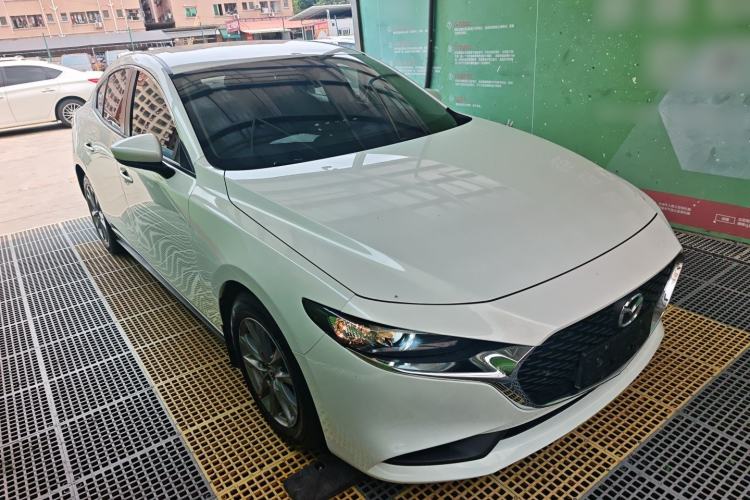 Used Mazda 3 Axela 2020 1.5L Automatic ZhiMei Edition