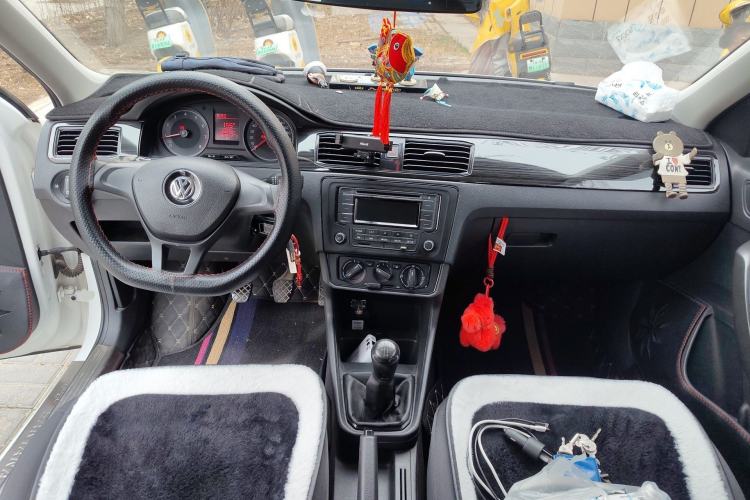 Used Volkswagen Santana 2016 1.4L Manual Fashion Edition
