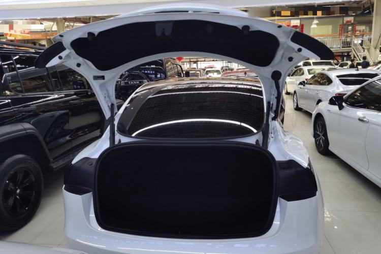 Used Tesla Model 3 2023 Long-Range All-Wheel-Drive Version Trunk