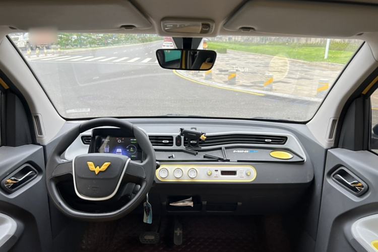 Used Wuling Hongguang MINIEV 2021 Macaron Fashion Edition Lithium-Ion Battery