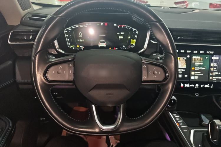 Used Lynk & Co 05 2020 2.0TD Two-Wheel Drive Shine Halo