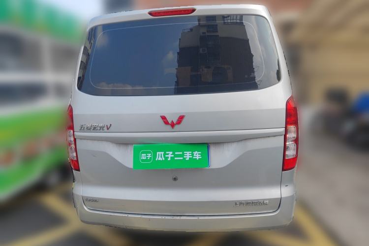 Used Wuling Hongguang V 2019 1.5L Standard Version China VI LAR
