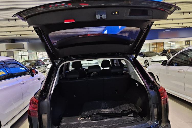 Used Volkswagen Tayron 2020 330TSI Two-Wheel Drive Luxury Smart Connectivity Version
