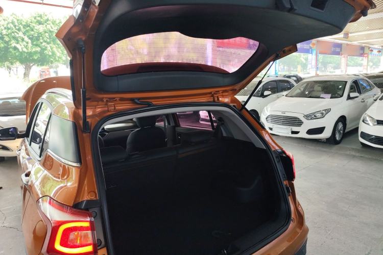 Used Baojun 510 2017 1.5L Manual Fashion Model
