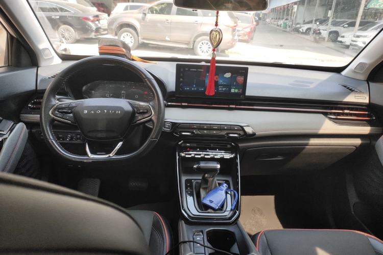 Used Baojun RS-3 2020 1.5L CVT 24-Hour Online Luxury Edition Center Console