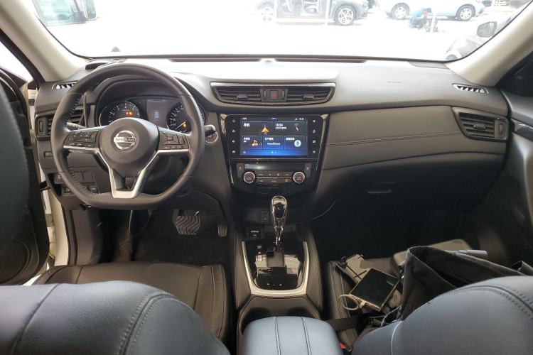 Used Nissan X-Trail 2019 2.0L CVT Smart Connect Comfort Edition 2WD
