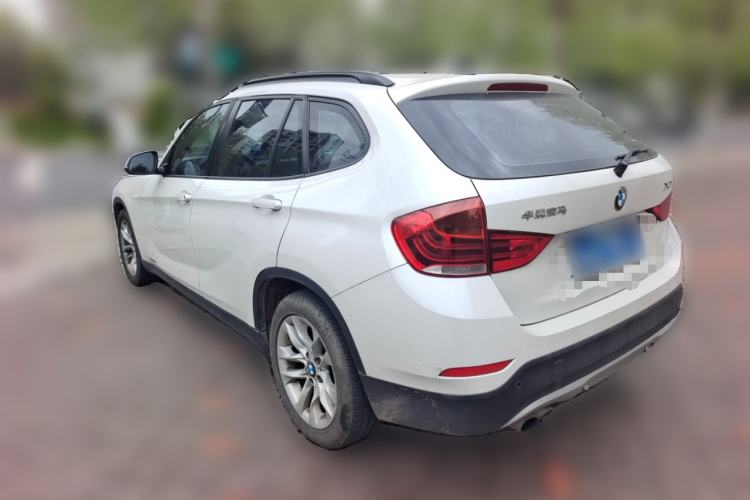 Used BMW X1 2014 sDrive18i Fashion Model Rear Left 45 Deg