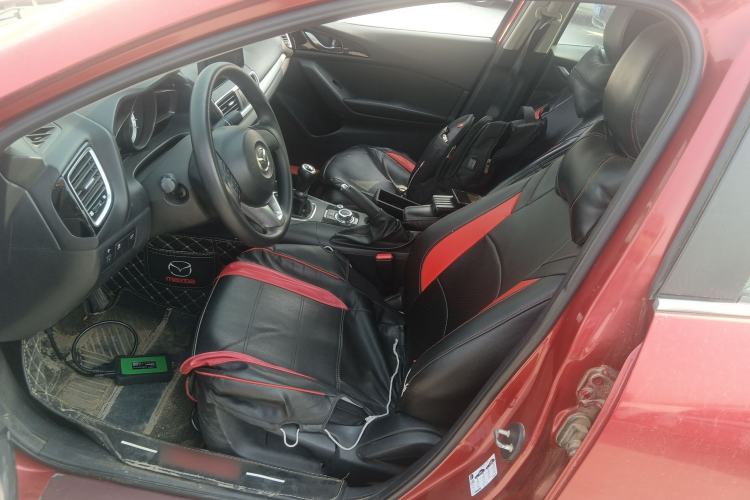 Used Mazda 3 Axela 2014 Sedan 1.5L Manual Comfort Model
