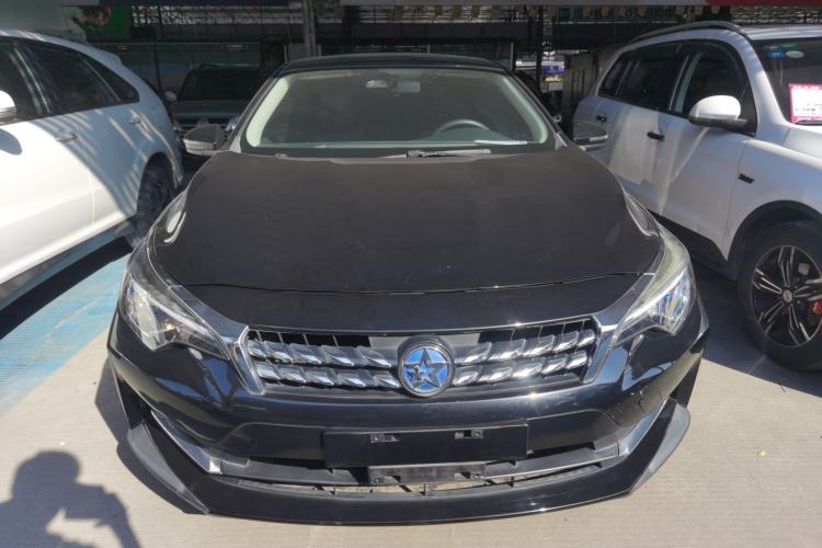 Used Venucia D60 2019 1.6L XL CVT SmartConnect Elite Edition (ISS)