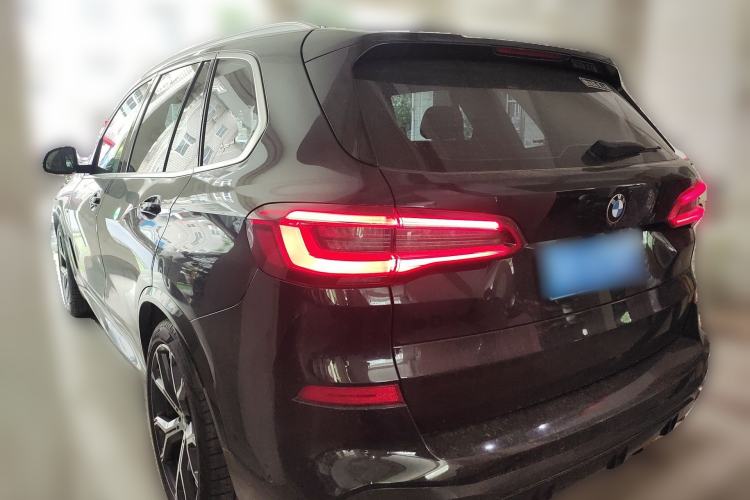 Used BMW X5 2019 xDrive40i Luxury Model with M Sport Package
