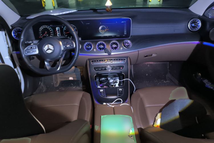 Used Mercedes-Benz E-Class 2019 E 300 L Sporty and Stylish Model Center Console