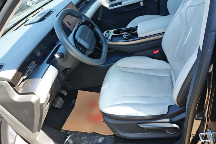 Used JETOUR Dashing 2022 1.6T DCT King PRO
