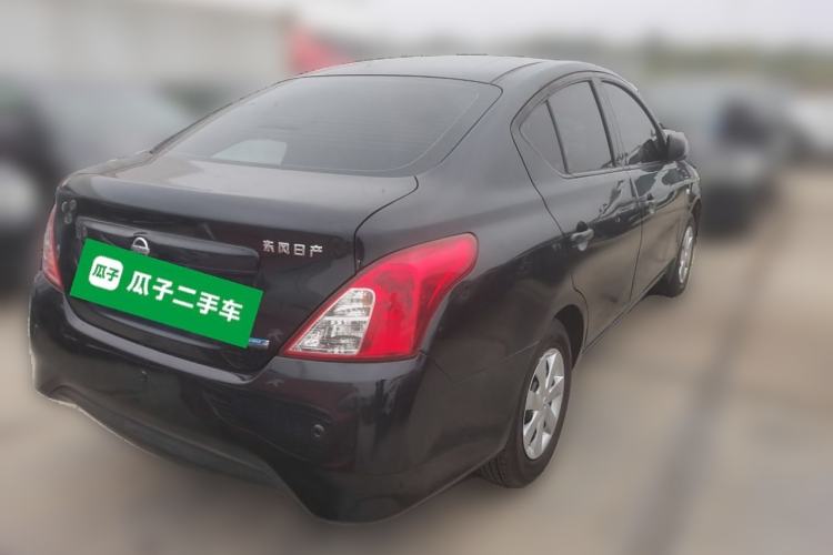 Used Nissan Sunny 2014 1.5XE Manual Elite Edition Rear Right 45 Deg