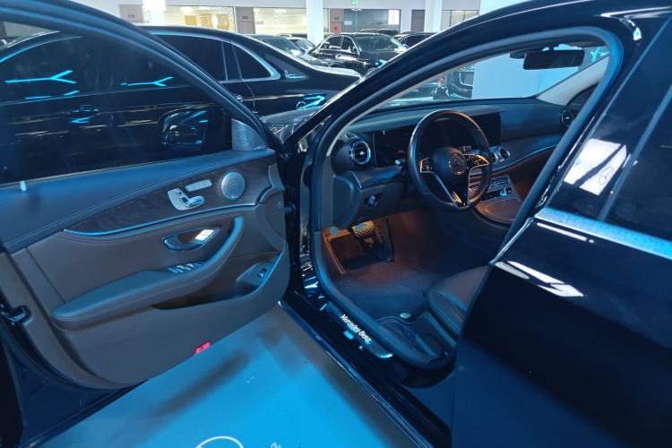 Used Mercedes-Benz E-Class 2023 Updated E 300 L Fashion Edition