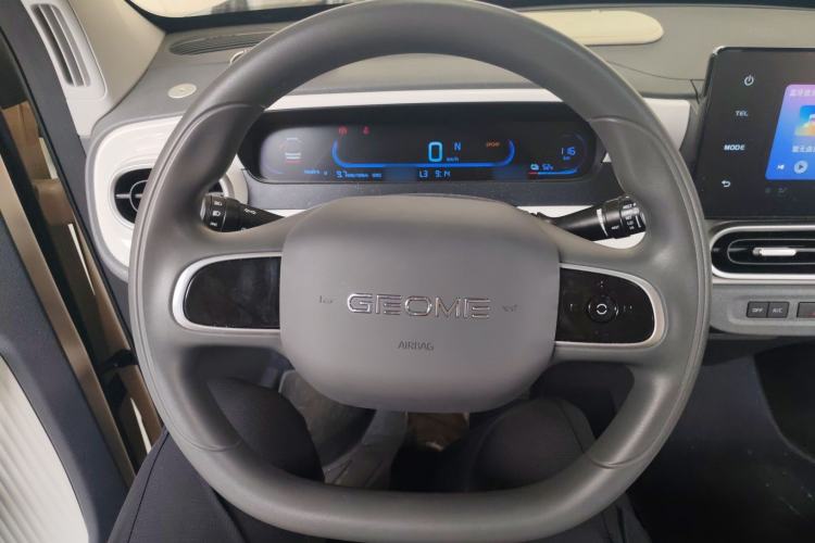 Used Geely Galaxy Panda 2025 210 km – Yuanqi Bear
