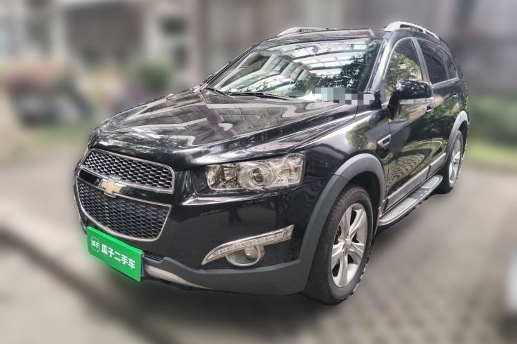 Used Chevrolet Captiva 2012 2.4L 4x4 Flagship Edition 7 Seats