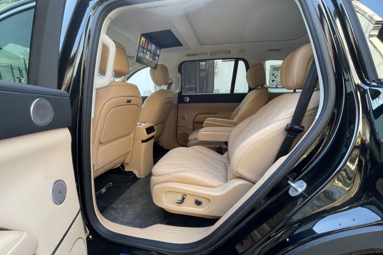 Used Chery T11 2026 Model 220 All-Wheel Drive Family Fun Edition