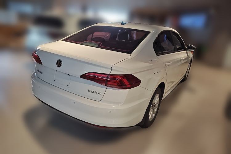 Used Volkswagen Bora 2021 1.5L Automatic Fashionable Smart Connectivity Version Rear Right 45 Deg