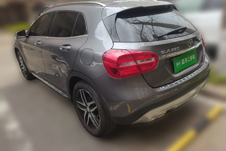 Used Mercedes-Benz GLA 2015 GLA 220 4MATIC Fashion Model