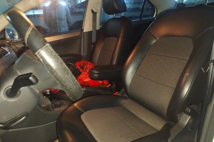 Used Volkswagen Santana 2015 1.6L Automatic Comfort Edition
