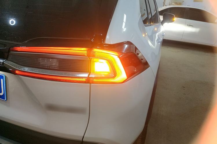 Used Toyota Wildlander 2022 2.0L CVT Two-Wheel Drive Luxury Edition
