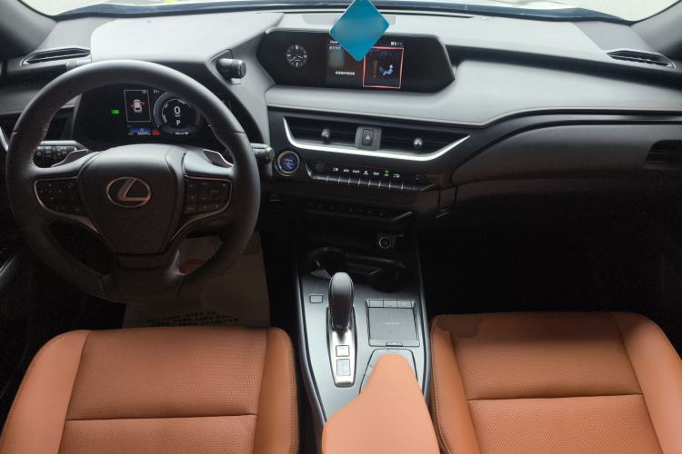 Used Lexus UX New Energy 2020 300e Pure·Joy Edition Center Console