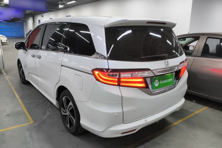 Used Honda Odyssey 2015 Revised 2.4L Luxury Edition Rear Left 45 Deg