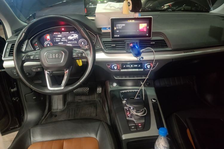 Used Audi Q5L 2020 40 TFSI Prestige Fashion Edition Center Console