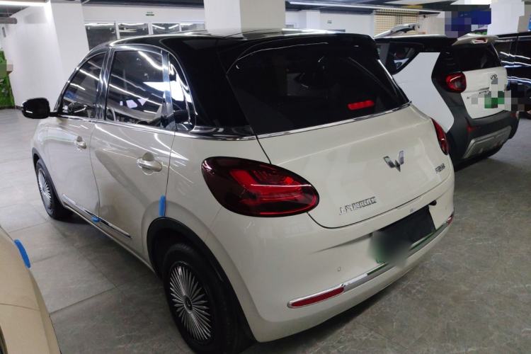 Used Wuling Bingo 2023 333 km Lingxi Connected+ Version
