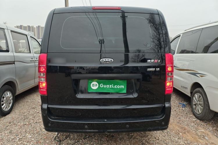 Used JAC Refine M3 2023 PLUS 1.8L 7/8-seater Elite Edition