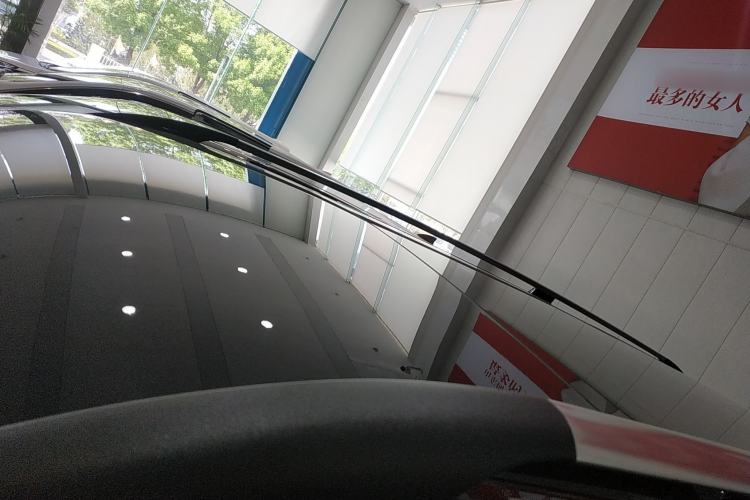 Used Mercedes-Benz V-Class 2022 V 260 Avantgarde Edition