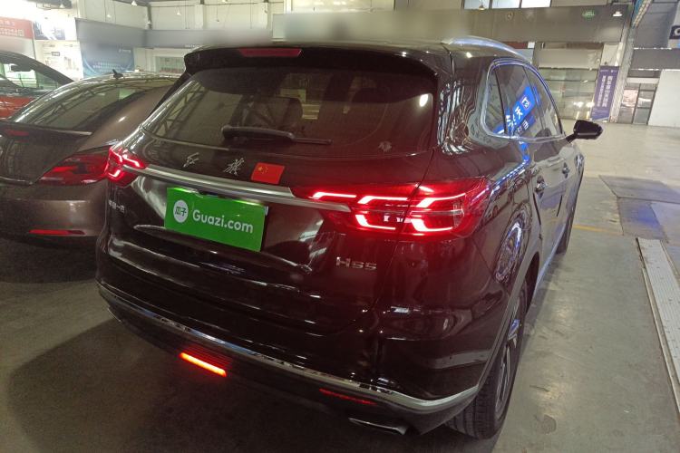 Used Hongqi HS5 2022 Revised Version 2.0T Smart Connect Flagship Edition
