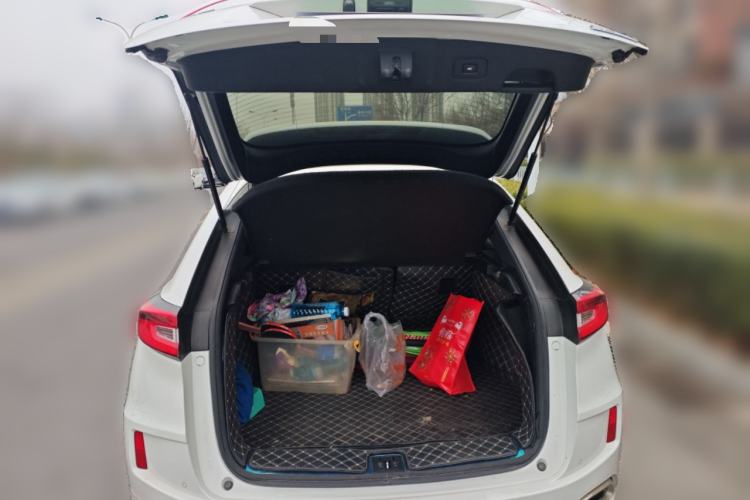 Used Honda UR-V 2017 240TURBO Two-Wheel Drive Luxury Edition China VI
