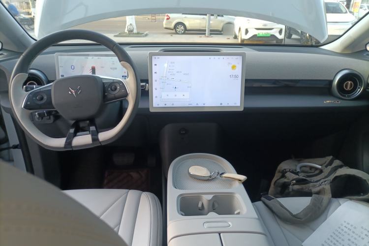 Used ARCFOX Kaola S 2024 AIR Center Console