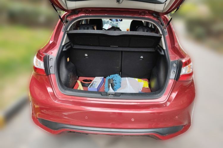 Used Nissan Tiida 2019 1.6L CVT Smart Drive Version China VI Standard