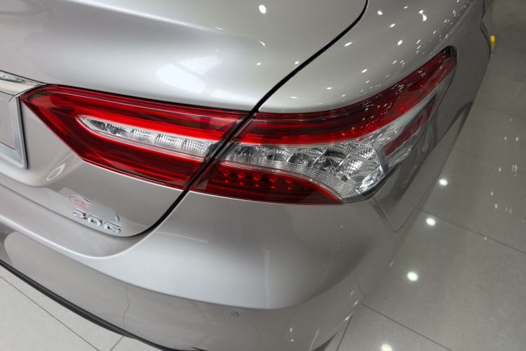 Used Toyota Camry 2021 2.0G Luxury Edition