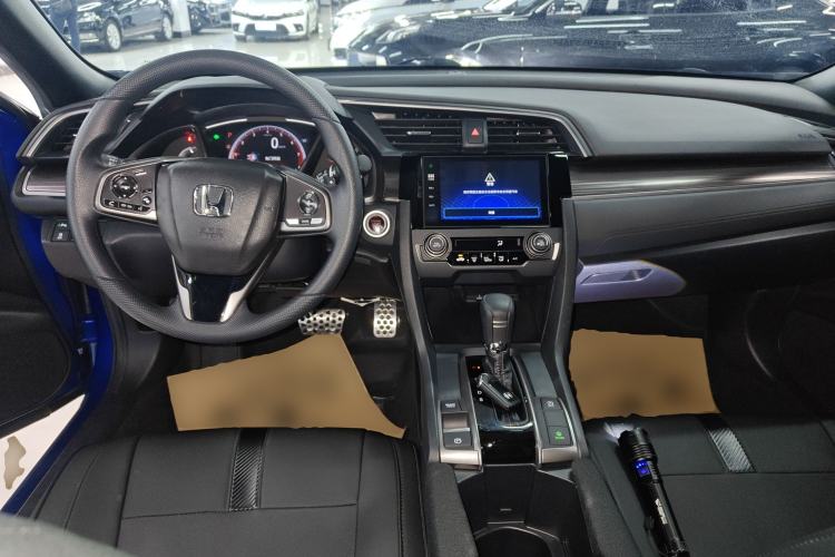 Used Honda Civic 2021 HATCHBACK 220TURBO CVT Trendy Cool Edition