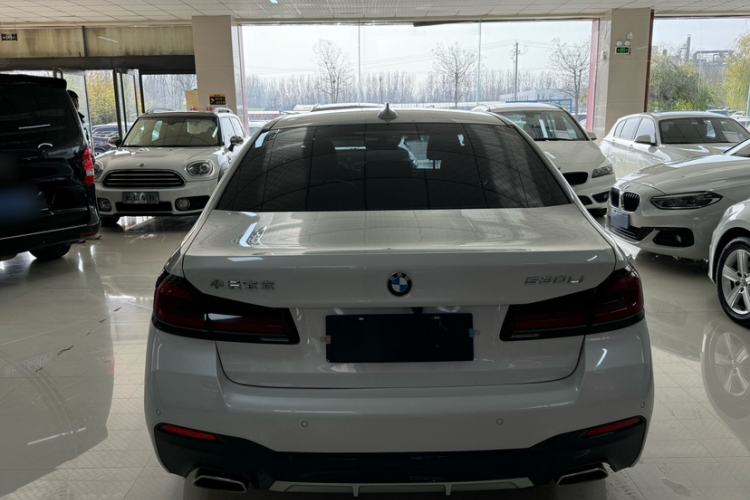 Used BMW 5 Series 2022 Second Facelift 525Li M Sport Package
