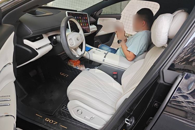 Used CHANGAN NEVO Q07 2025 215 Prestige Edition
