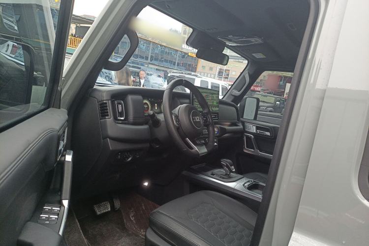 Used 212 T01 2025 Model 2.0T Diesel