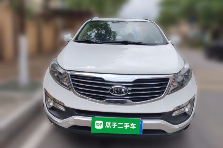 Used Kia Sportage R 2014 2.0L Automatic Two-Wheel Drive GLS Trim Front