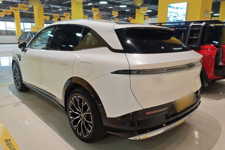 Used Zeekr 7X 2025 75 kWh Rear-Wheel Drive Intelligent Driving Version Exterior 2