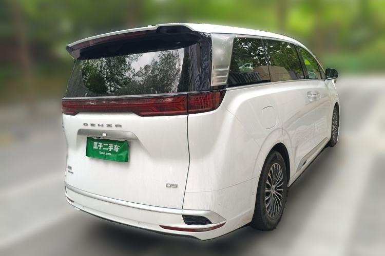 Used Denza D9 2022 DM-i 970 Four-Wheel Drive Flagship Model
