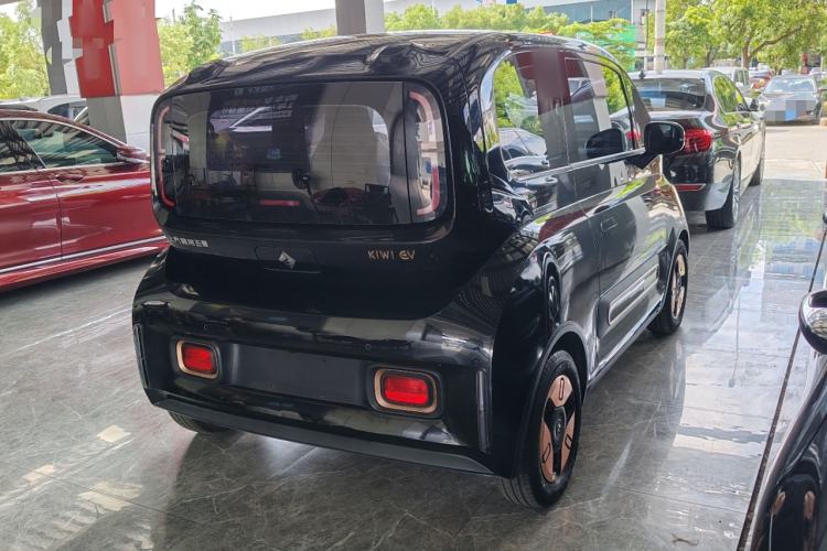 Used Baojun KiWi EV 2021 Artist Model Ternary Lithium