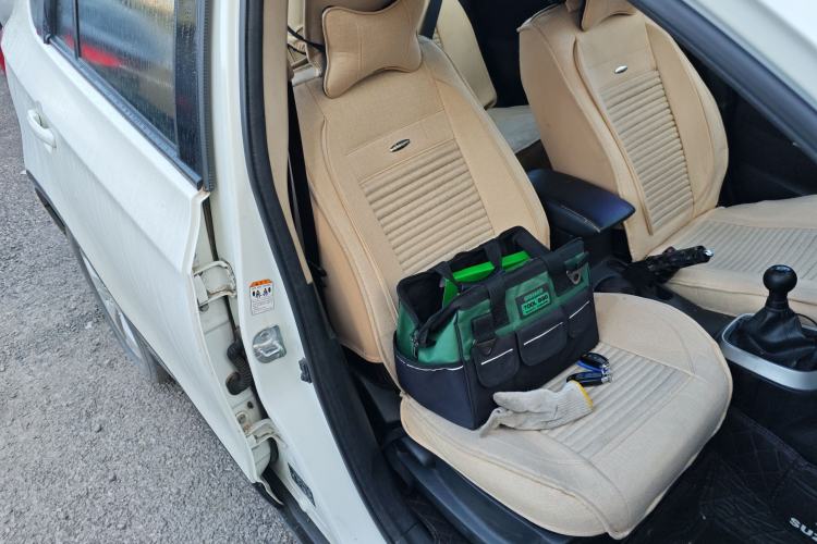 Used Suzuki S-Cross 2014 1.6L Manual Two-Wheel Drive Entry Model
